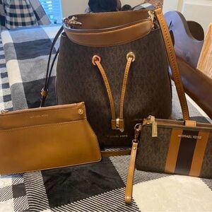 Michael Kors Brown Bucket Bag 3 piece Set with Tan Accents